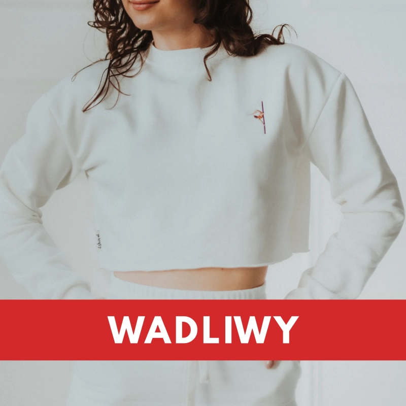 Biała bluza Dragontail z outletu w rozmiarze M — oznaczenie produktu wadliwego