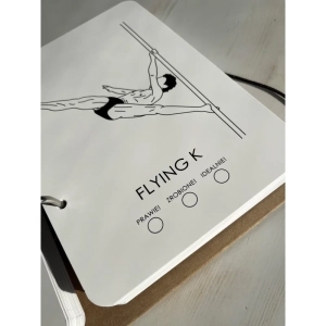 Pole Shapes Book Advanced — karta figury Flying K z polami do odhaczania