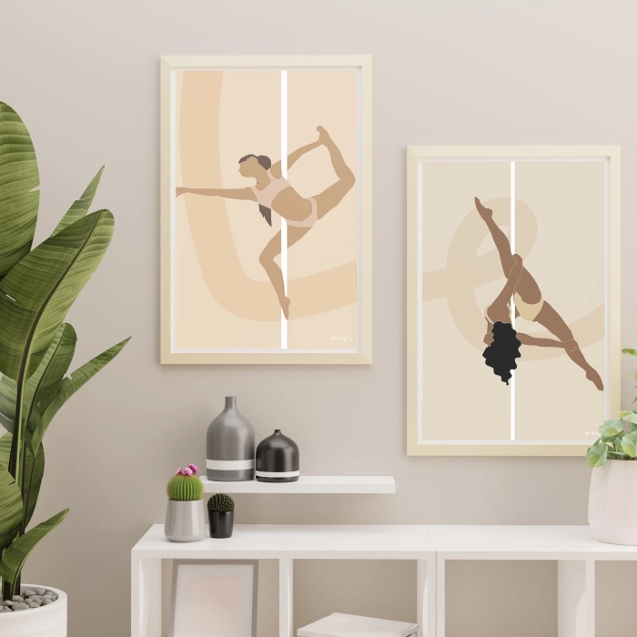 Plakaty pole dance w odcieniach nude — wzór Ballerina w aranżacji wnętrza